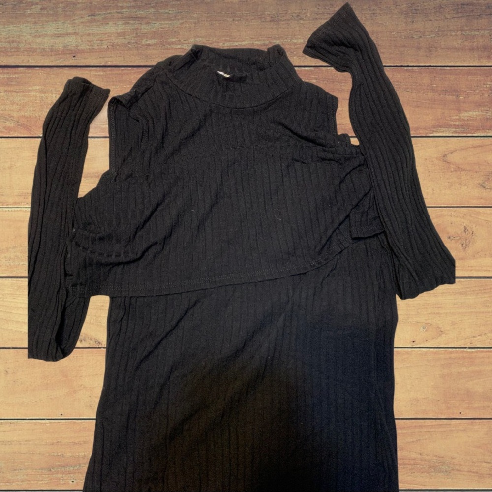 BLACK COLD SHOULDER RIBBED DRESS - Picture 6 of 11